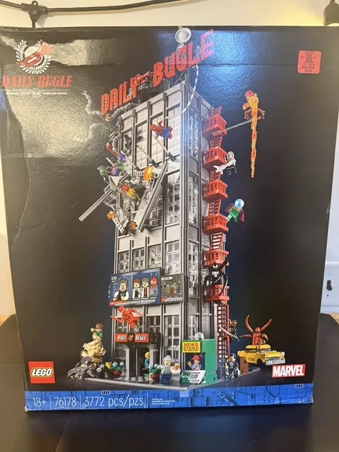 LEGO Super Heroes: Daily Bugle (76178)