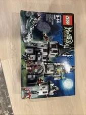 LEGO Monster Fighters: Vampyre Castle (9468) Missing Pieces