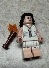 LEGO Indiana Jones Marion Ravenwood Minifigure From 2023 Escape Lost Tomb 77013