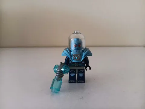 LEGO DC Super Heroes Mr Freeze Minifigure Lego Batman Movie