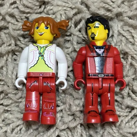 VTG LEGO 4 Juniors Minifigures Lot: Tina cre005 & Jack Stone Bank Robber js011