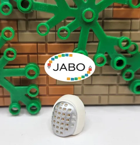 ( S12 / 8 / 6 ) LEGO 18830pb01 Headgear Fencing Mask Silver Mesh Pattern