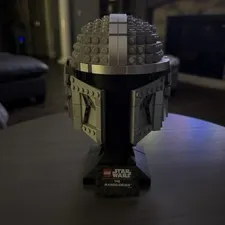 LEGO Star Wars: The Mandalorian Helmet (75328)
