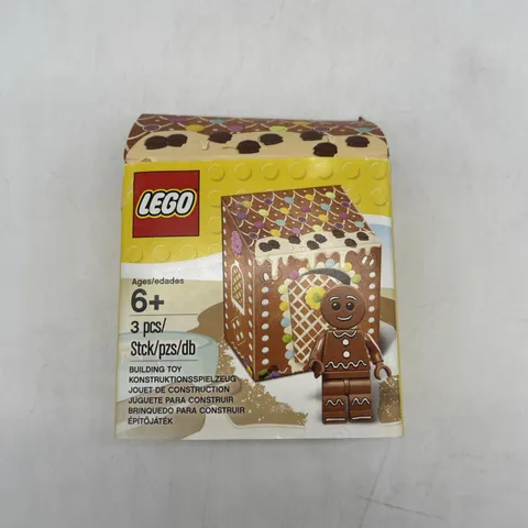 LEGO Seasonal Gingerbread Man  Box Set 5005156 Open Box