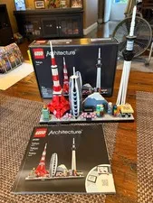 LEGO ARCHITECTURE: Tokyo (21051) 100% Complete + Box + Instructions