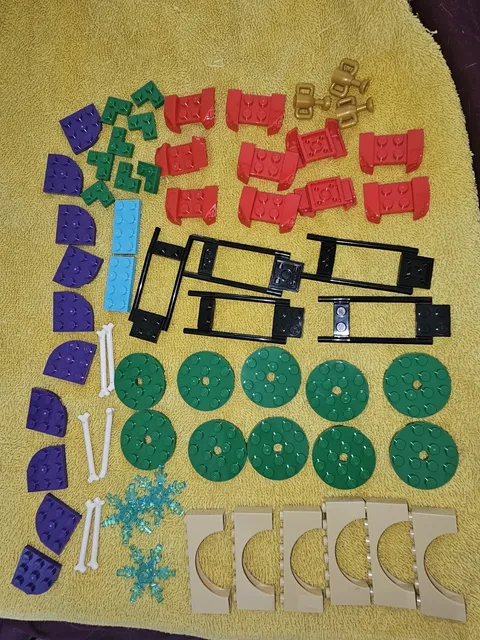 LEGO Lot Of 63 Pieces Of Random Colors And Sizes