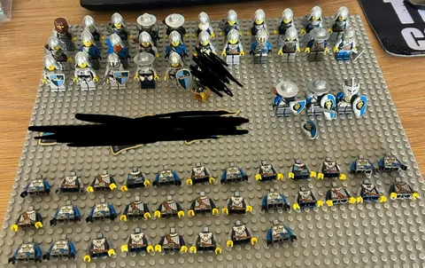 Lego Castle Blue Crown Knights Minifigures Lot Collection Fantasy Era