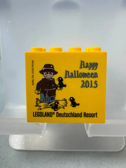 Lego Collectible Brick Custom Brick 2x4x3 Yellow Happy Halloween 2015