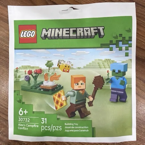 LEGO Minecraft Poly Bag 30732 Alex Campfire Conflict New Sealed