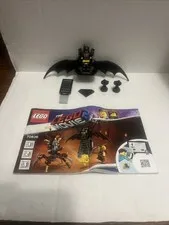 Lego Movie 2 Battle Ready Batman Minifigure. Partial Throne And Instructions