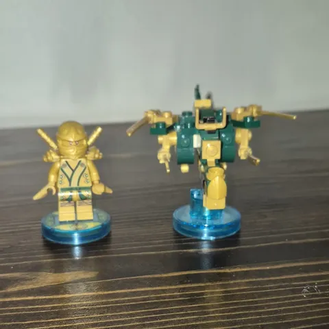 LEGO Dimensions Ninjago Lloyd Minifigure Lloyd Fun Pack 71215 dim002