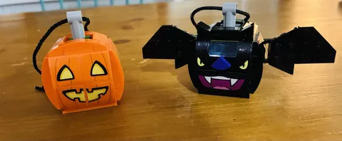 LEGO Pumpkin & Bat Duo Halloween Hanging Decor Set 854049, 2 Pieces, Age 6+