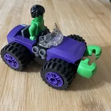 LEGO MARVEL SUPER HEROES HULK TOUSLED HAIR MINIFIGURE  USED w/CAR