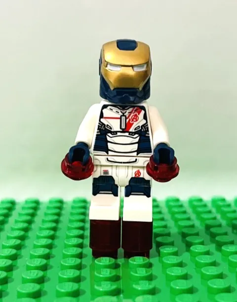LEGO Iron Legion Minifigure MARVEL Avengers 76038