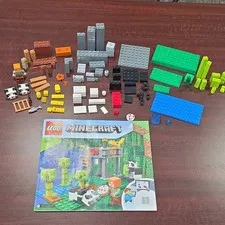 LEGO Minecraft The Panda Nursery (Set 21158) – Retired 2020 Set