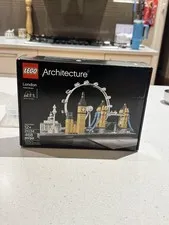 LEGO ARCHITECTURE: London Skyline 21034 - 100% Complete with Box