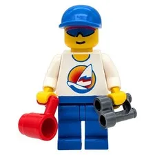 LEGO minifigure man with cap, mug and binoculars for the city