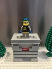 LEGO Space - Unitron Chief Minifigure sp049 - From Sets 6991 1793 1789 1787