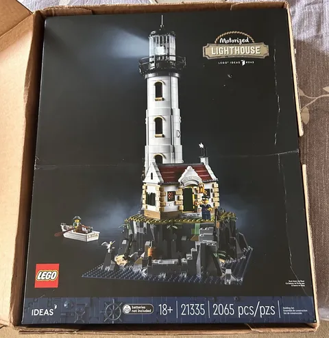 LEGO 21335 Ideas Motorized Lighthouse New Sealed Retired