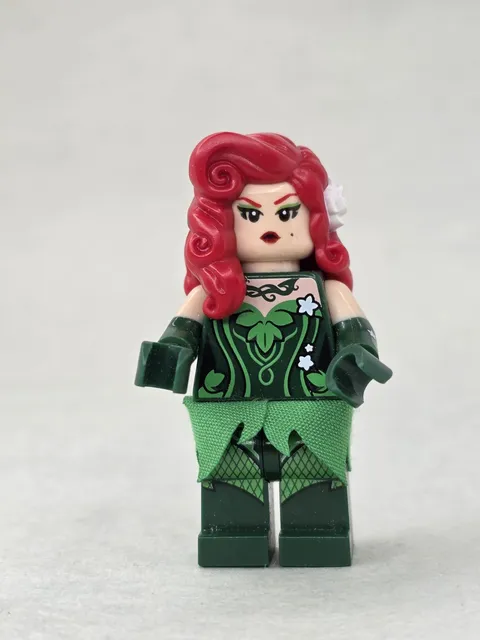 LEGO Super Heroes Poison Ivy Cloth Skirt Minifigure 70908 12t