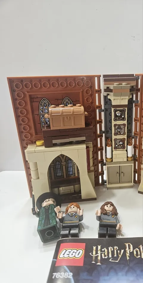 LEGO Harry Potter Hogwarts Moments Transfiguration Class 76382 