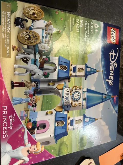LEGO Disney CINDERELLA’S Castle Horse Carriage 43275 LESS THAN AMAZON New Sealed