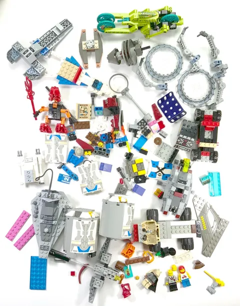Vintage LEGO Bulk Lot, 1lb 10oz, Includes Printed, Technic & Star Wars LEGOs