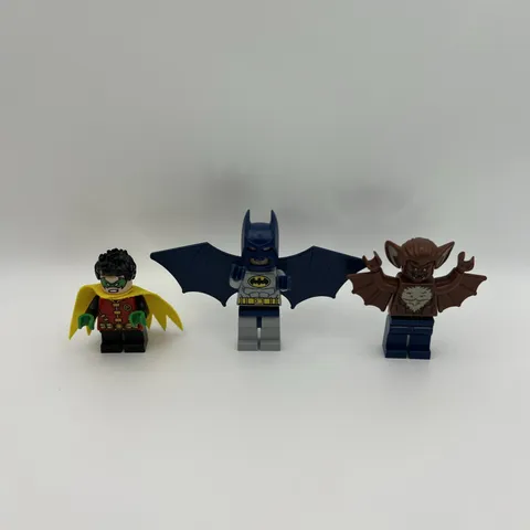 LEGO Batman Minifig Lot Robin Man-Bat DC Comics SH019 SH588 SH086