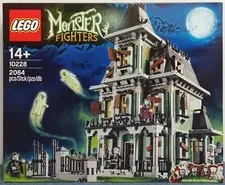 LEGO Monster Fighters Haunted House Building Set 10228