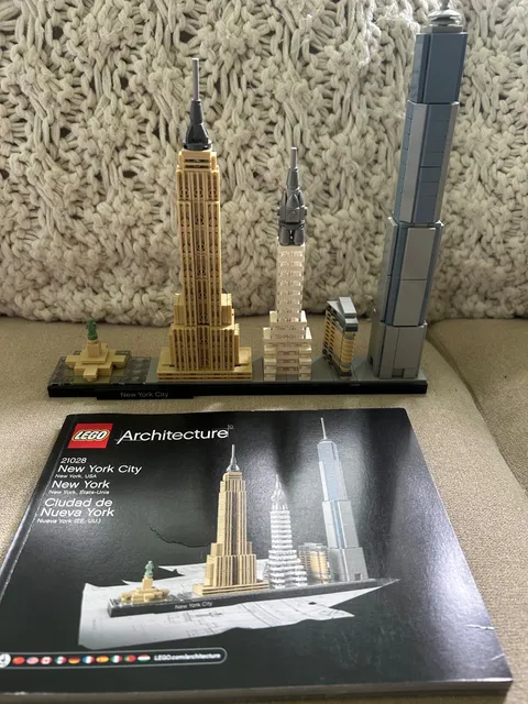 LEGO ARCHITECTURE: New York City (21028)