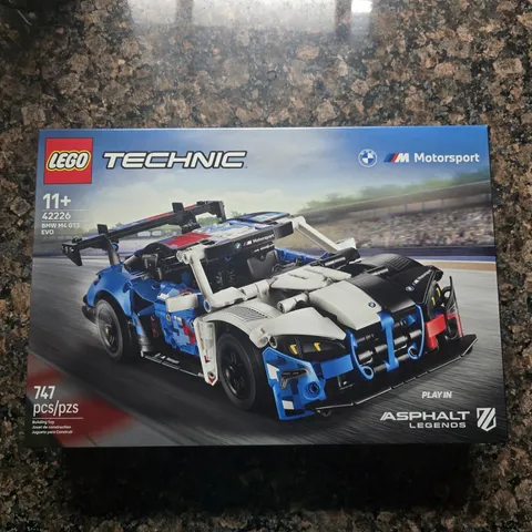 LEGO TECHNIC BMW M4 GT3 EVO