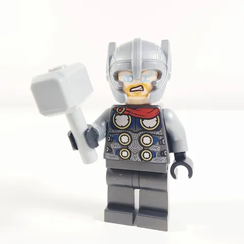 Lego Thor Minifigure Helmet Marvel Super Heroes Avengers 76169 sh0680