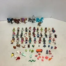 Lot of 37 Lego Friends Mini Figures & Accessories