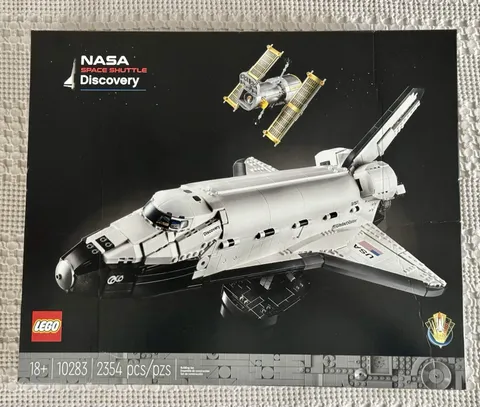 Brand New/Sealed Lego Icons 10283 NASA Space Shuttle Discovery FREE SHIPPING