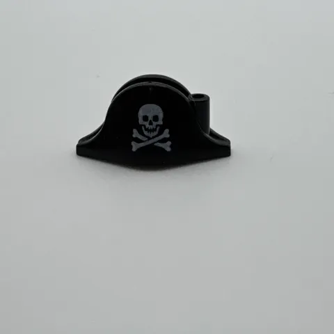 LEGO Bicorne Pirate Hat with Skull and Crossbones (2528 / 23021) inv.369