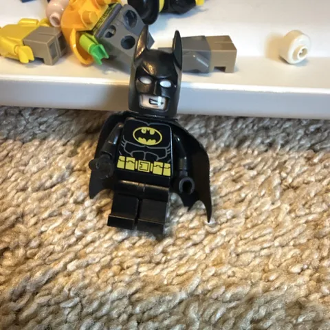 LEGO Batman Minifigure Black Suit w/ Cape & Cowl, Plastic, Age 5+