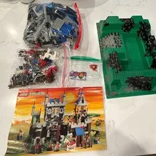 LEGO 6090 Royal Knight's Castle Castle Set w/ Baseplate & Manual