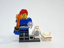LEGO CMF Series 26 Minifigure - Ice Planet Explorer W/ Accessories - COL444