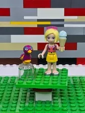 LEGO Friends Roxy 2020