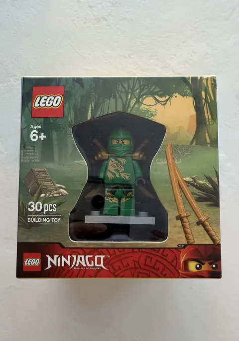 LEGO 2014 Target Minifigure Gift Set (5004076) New opened box Lloyd Superboy