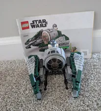 LEGO Star Wars 75360 Yoda's Jedi Starfighter Yoda R2-D2 253pc 2023 no box