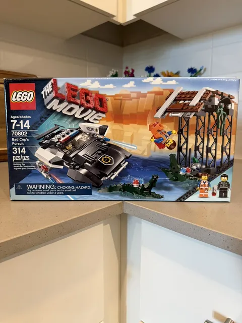 LEGO Movie Bad Cop's Pursuit Set 70802 - NEW - SEALED