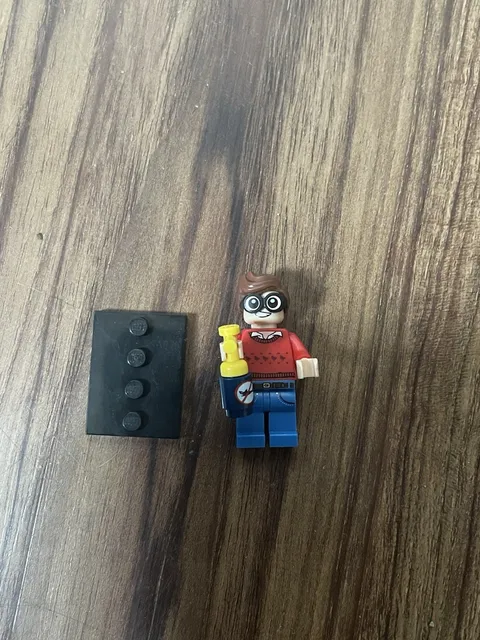 LEGO BATMAN THE MOVIE SERIES 1 71017 COLLECTIBLE MINIFIGURE DICK GRAYSON