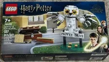 LEGO Harry Potter Hedwig at 4 Privet Drive Building Set 76425