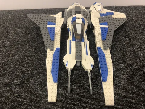 LEGO Star Wars: Pre Vizsla's Mandalorian Fighter (9525) SHIP ONLY Incomplete