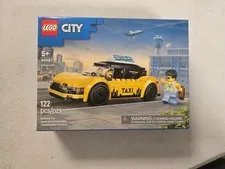 LEGO City Yellow Taxi 60487 NEW *SC