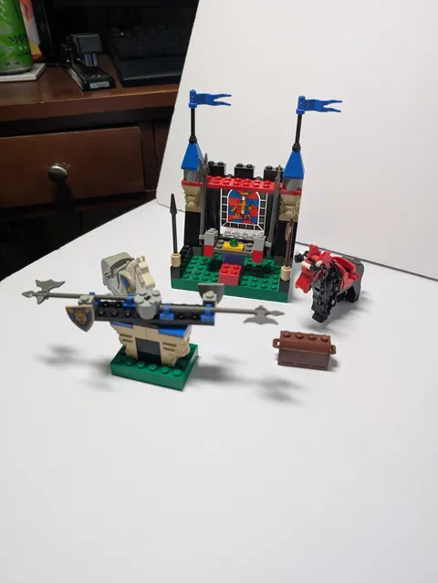 Lego Knights Kingdom I-Royal Joust 6095 - Complete 