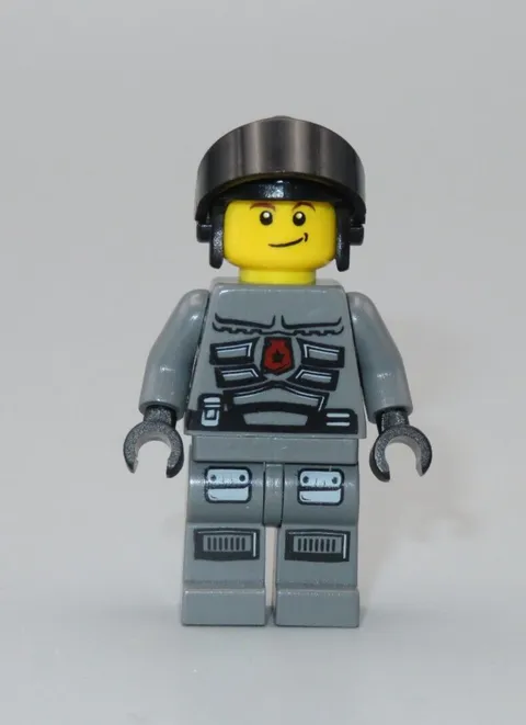 LEGO Space Police officer 8 minifigure 5974 Galactic Enforcer