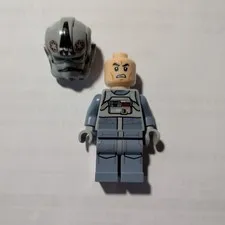 lego at-at driver minifigure from set 75054