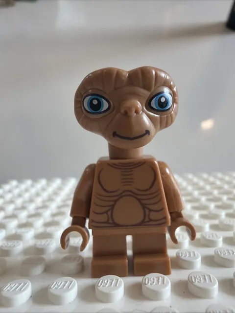 LEGO E.T. the Extra-Terrestrial Minifigure, Brown Alien Plastic Figure